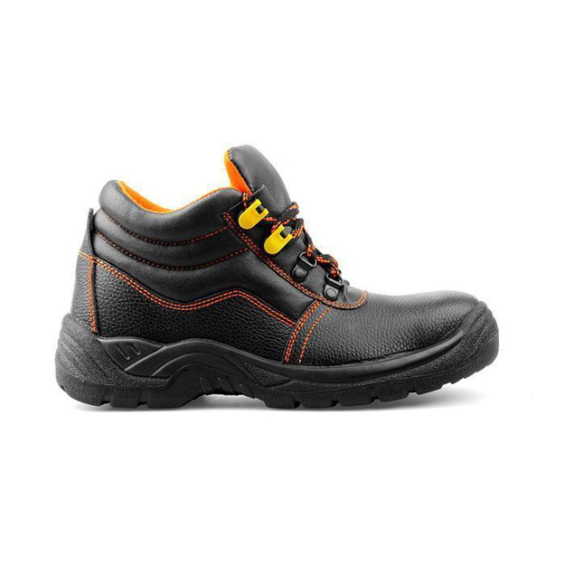 scarpa antinfortunistica alta con lamina